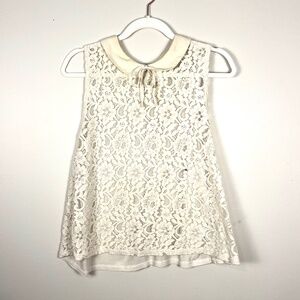 Ivory lace Peter Pan collar sleeveless top